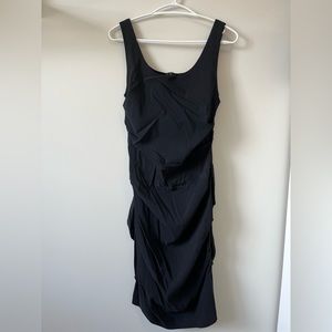 NWT fitted ruched mid length dress!